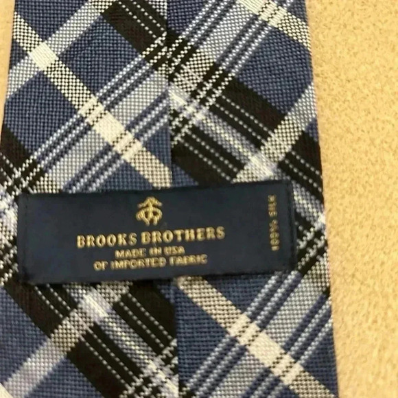2 Men’s Brooks Brothers Ties - Picture 5 of 5